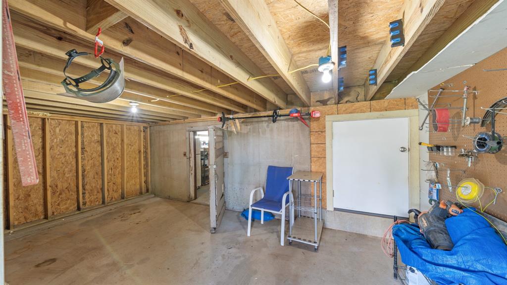 151 Sun Down Trail Mabank, TX 75156 - Photo 22 of 29 a view of an empty room