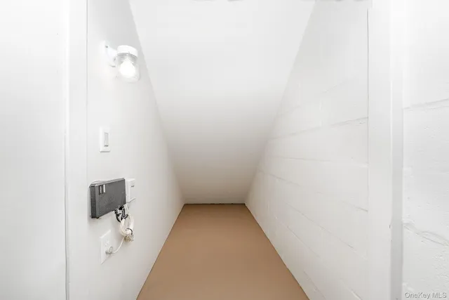 $369,000 | 1233 Melville Road, Unit 60, Jericho, NY 11753