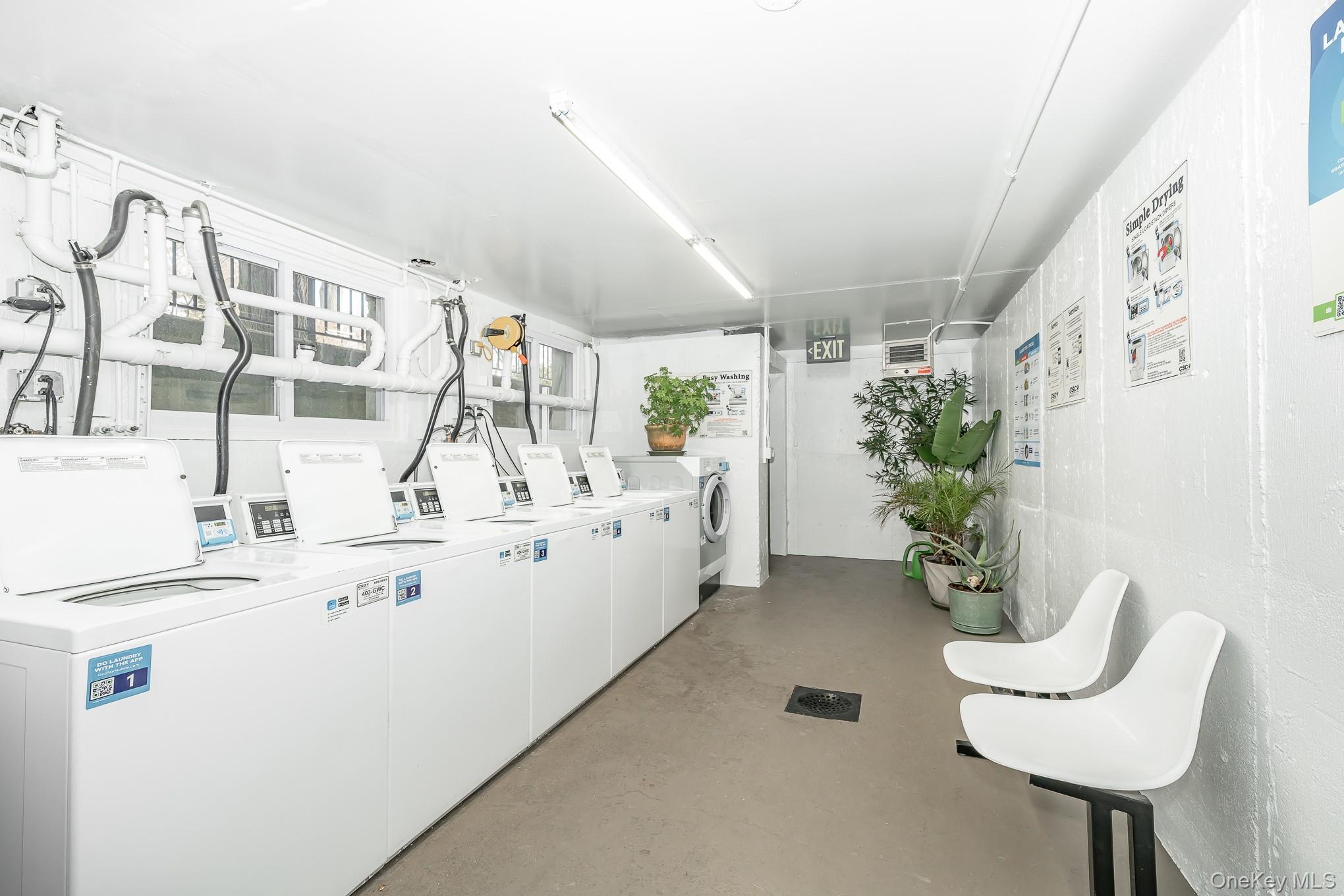 1233 Melville Road, Unit 60 Jericho, NY 11753 - Photo 18 of 21