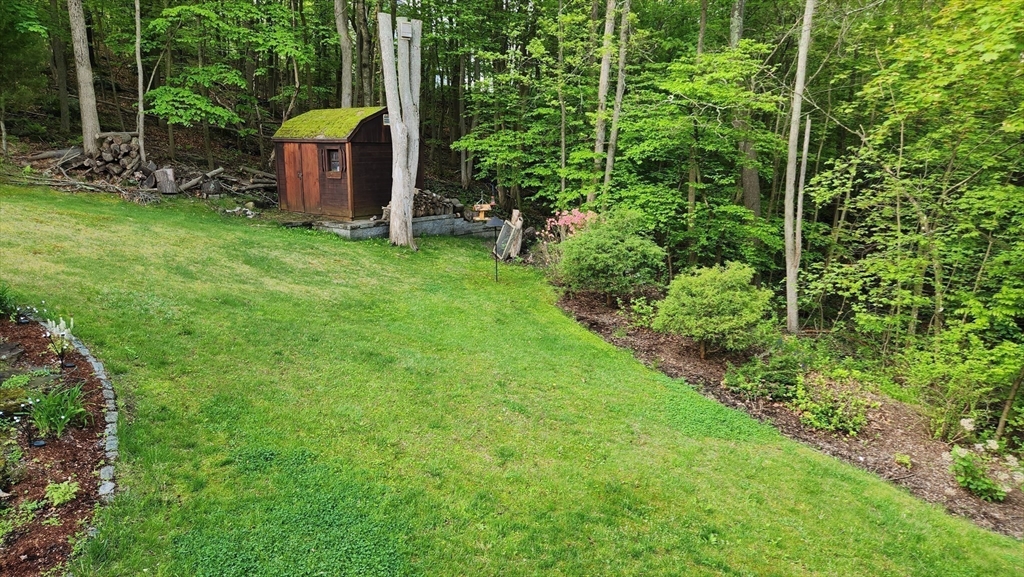 7 Tree Top Way Methuen, MA 01844 - Photo 35 of 35