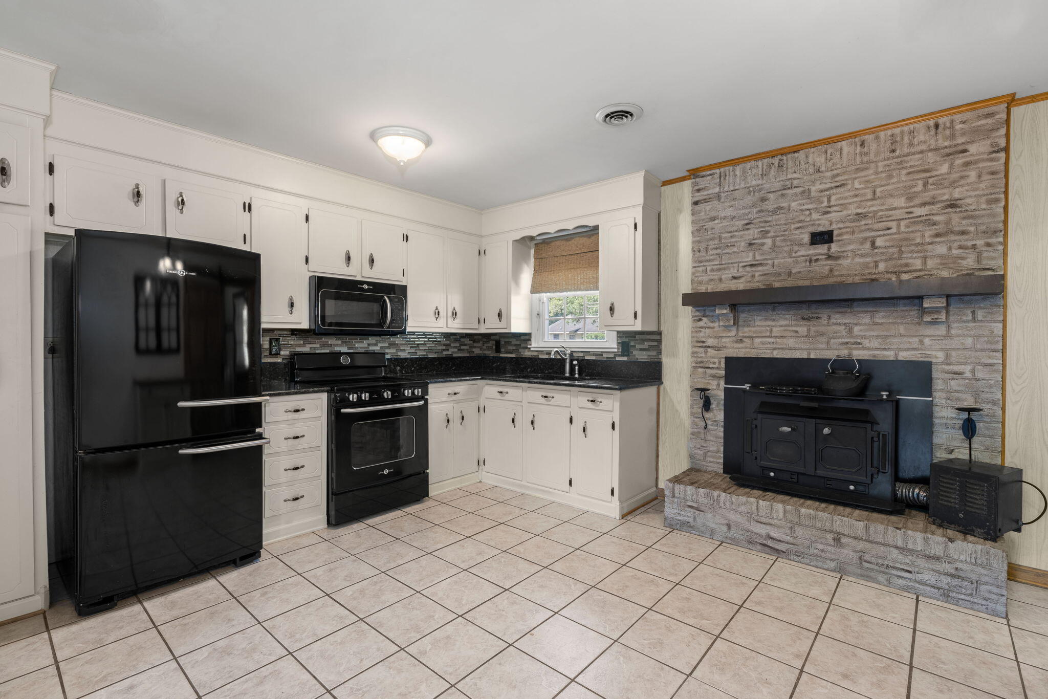 1019 College Park Road Summerville, SC 29486 - Photo 13 of 28 13