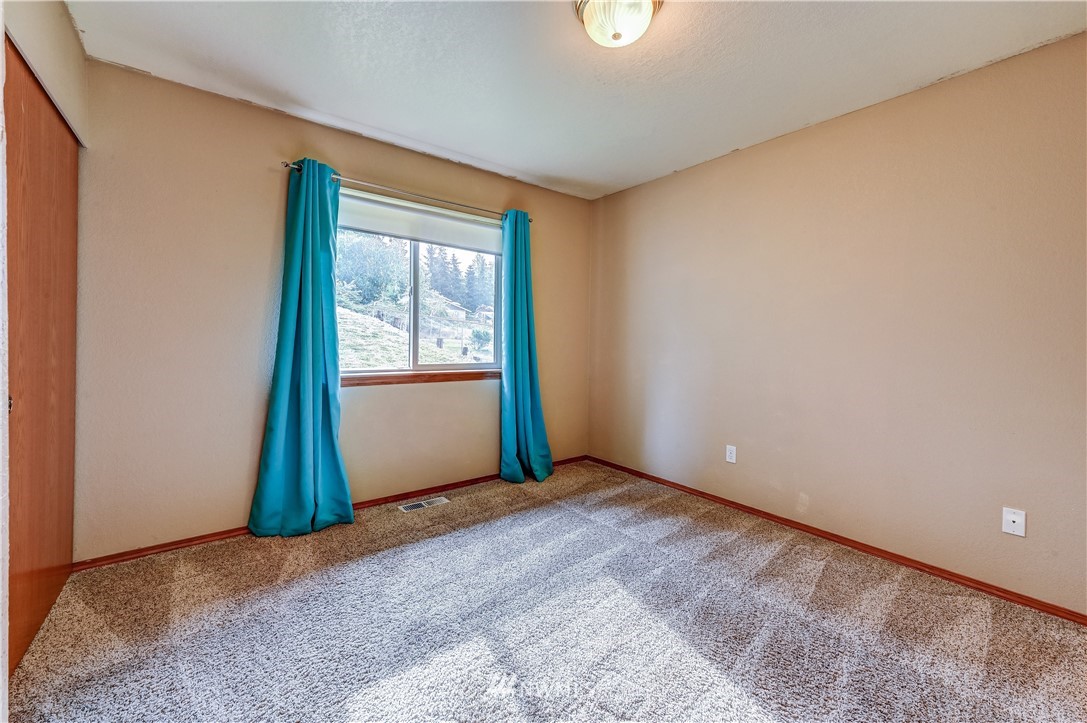 7808 South Lake Ketchum Road Stanwood, WA 98292 - Photo 14 of 22 Gallery Image 14