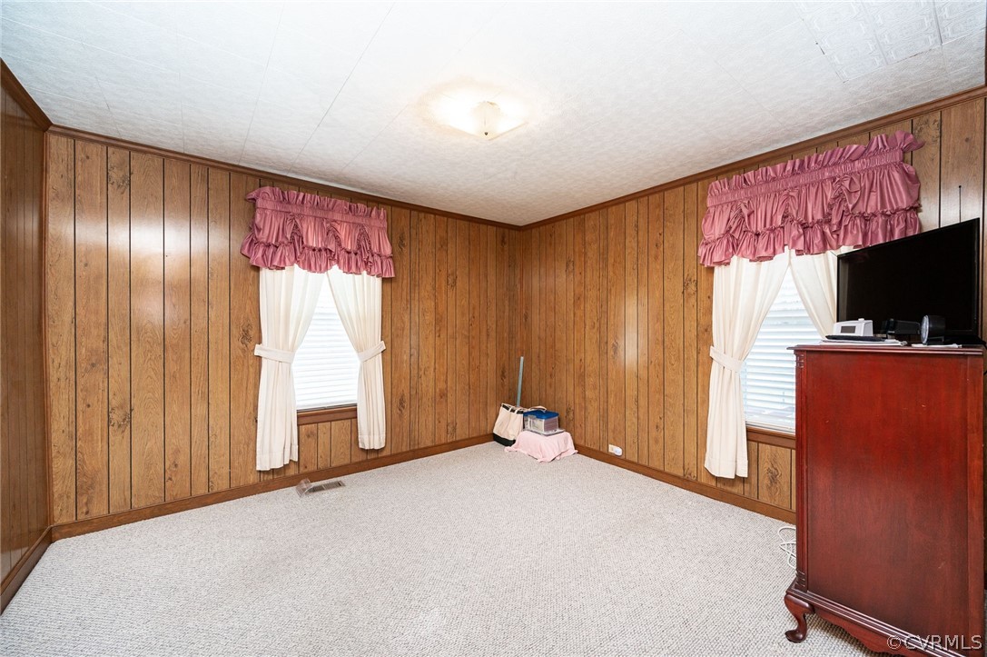 9401 Reams Road Chesterfield, VA 23236 - Photo 13 of 27 a view of an empty room with a window