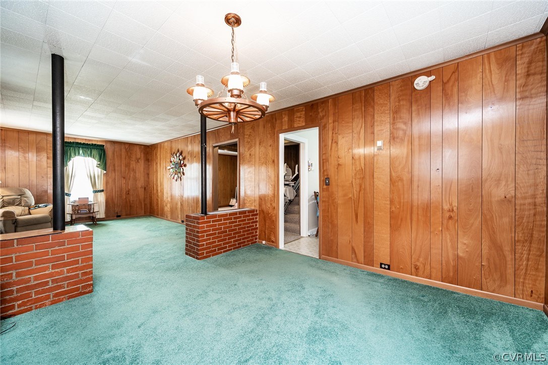 9401 Reams Road Chesterfield, VA 23236 - Photo 6 of 27 a view of an empty room and kitchen