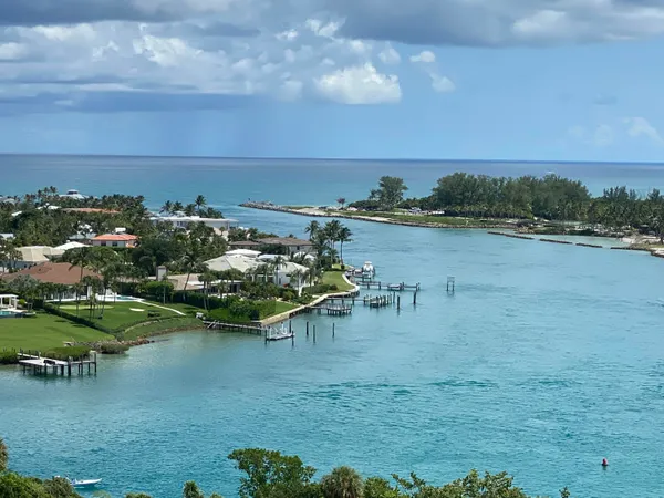$325,000 | 225 Murcia Drive, Unit 109, Jupiter, FL 33458