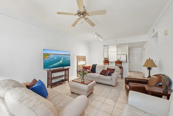 $320,000 | 225 Murcia Drive, Unit 109, Jupiter, FL 33458