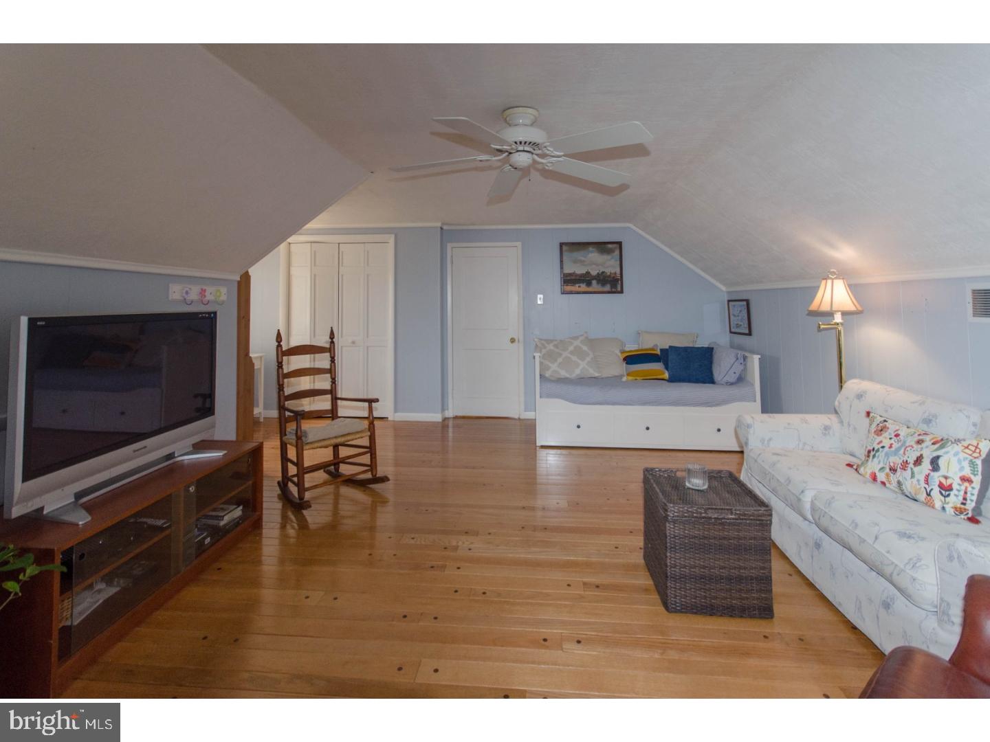 817 Roberts Road Ambler, PA 19002 - Photo 16 of 21 Gallery Image 16