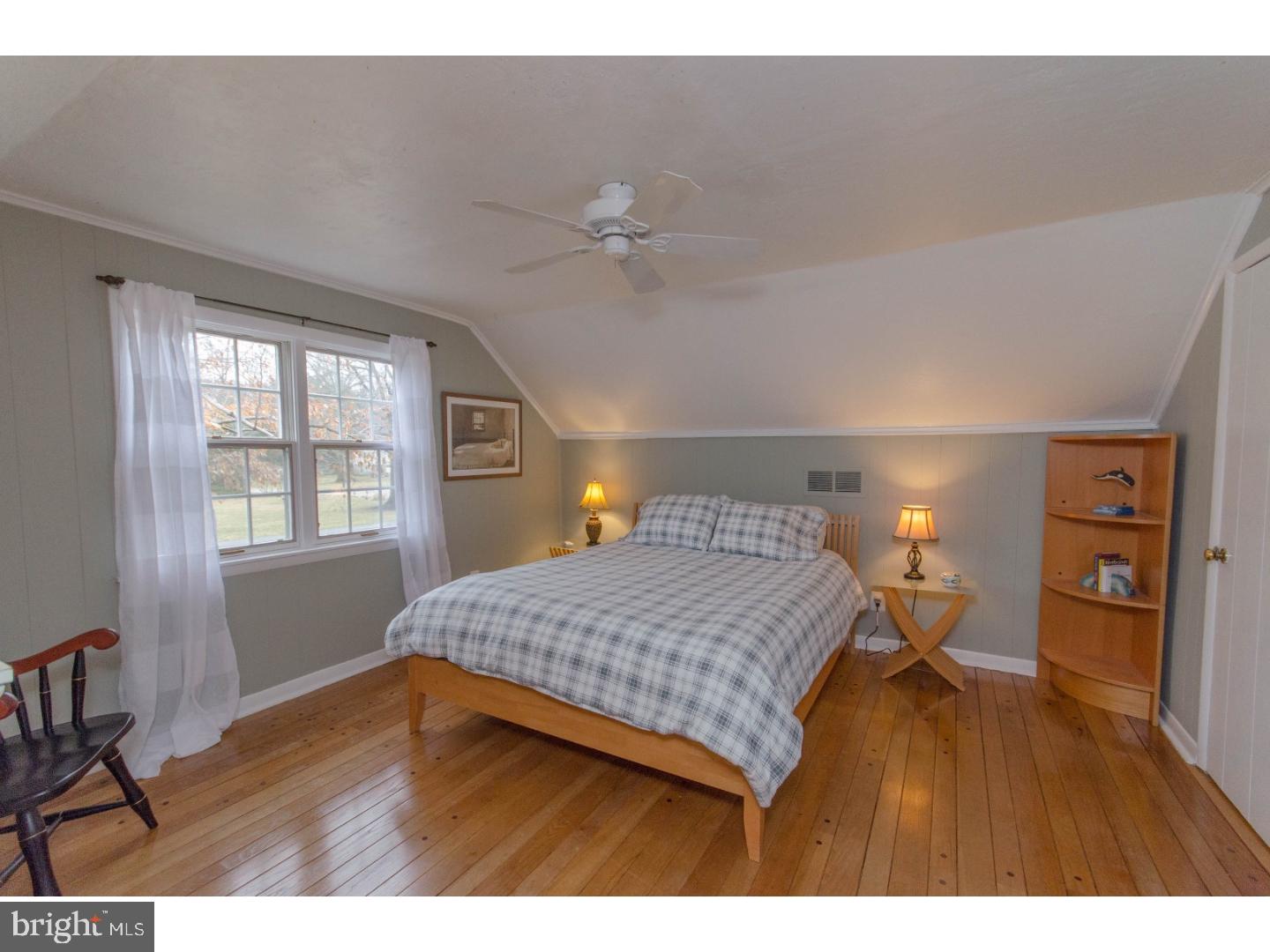 817 Roberts Road Ambler, PA 19002 - Photo 17 of 21 Gallery Image 17