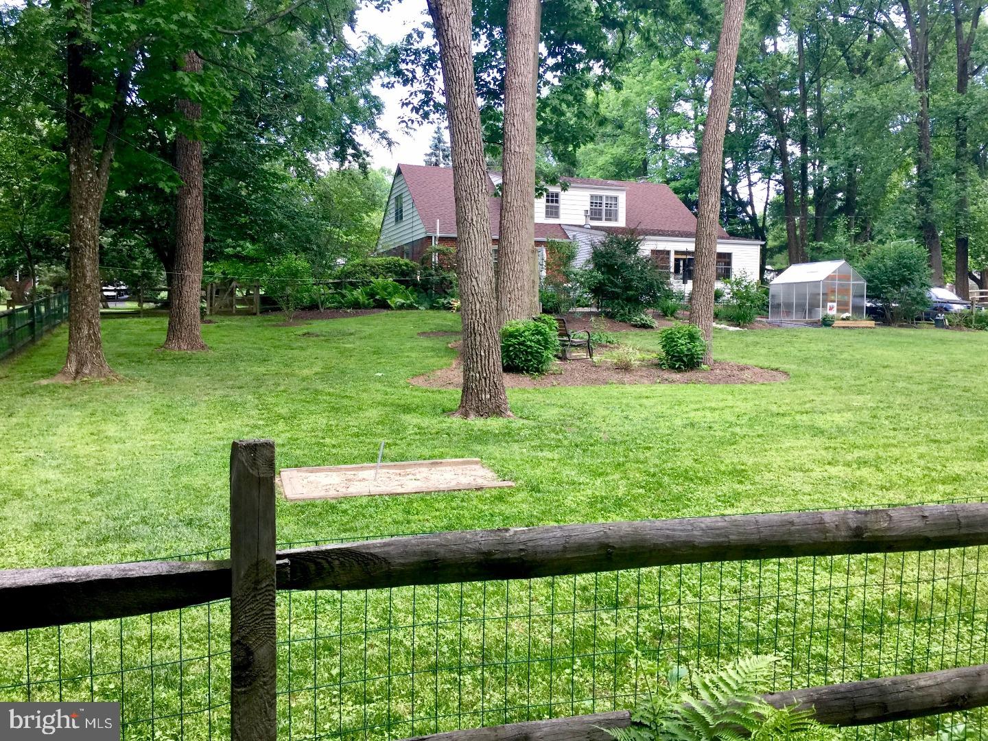 817 Roberts Road Ambler, PA 19002 - Photo 3 of 21 Gallery Image 3