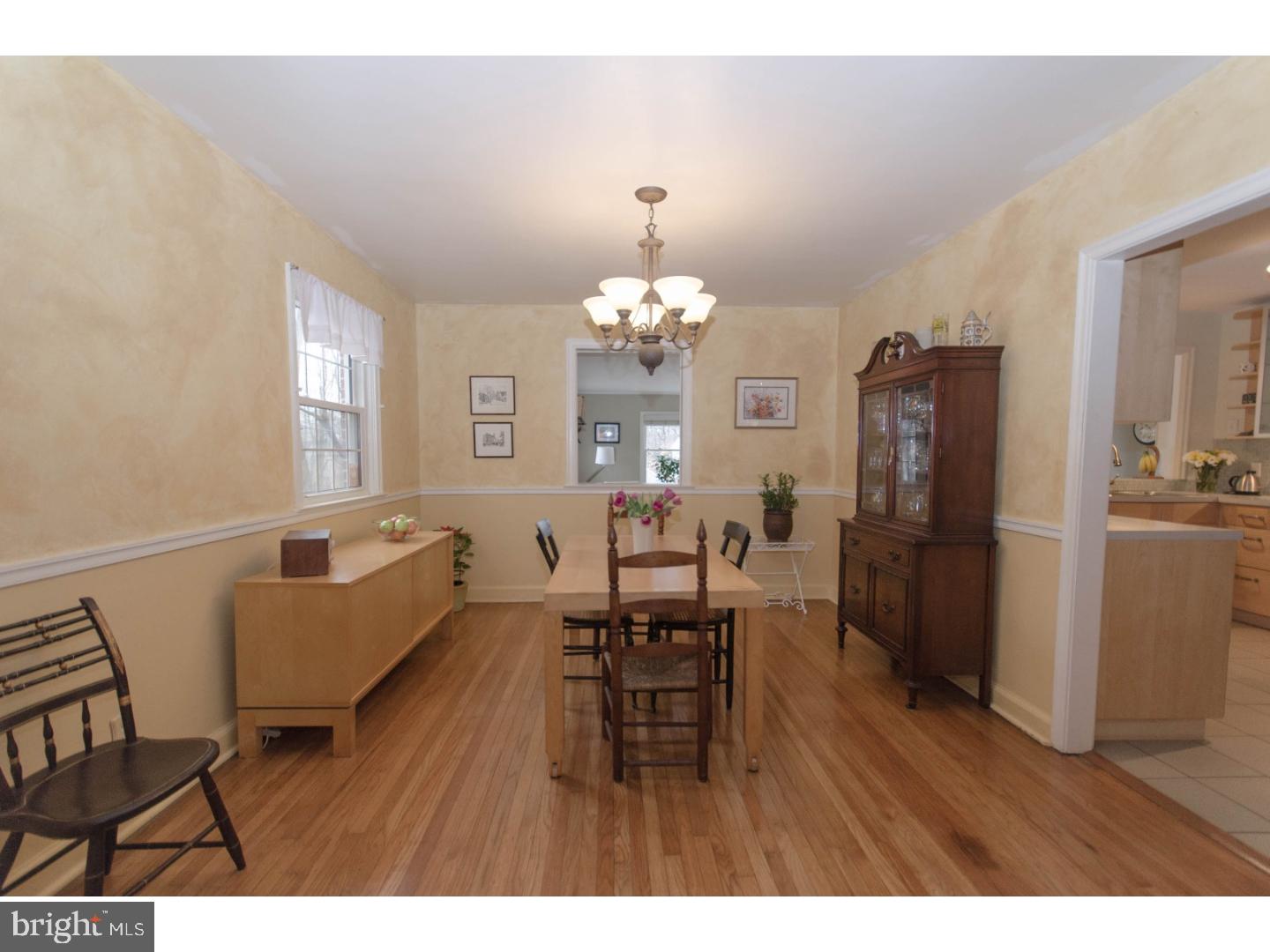 817 Roberts Road Ambler, PA 19002 - Photo 6 of 21 Gallery Image 6