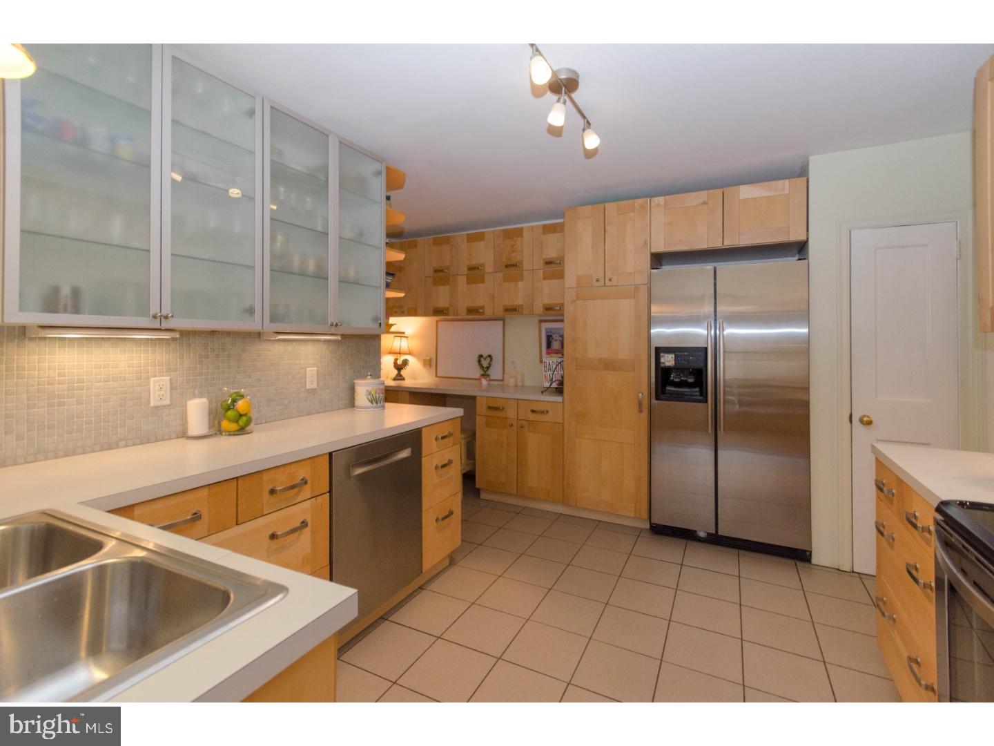 817 Roberts Road Ambler, PA 19002 - Photo 8 of 21 Gallery Image 8