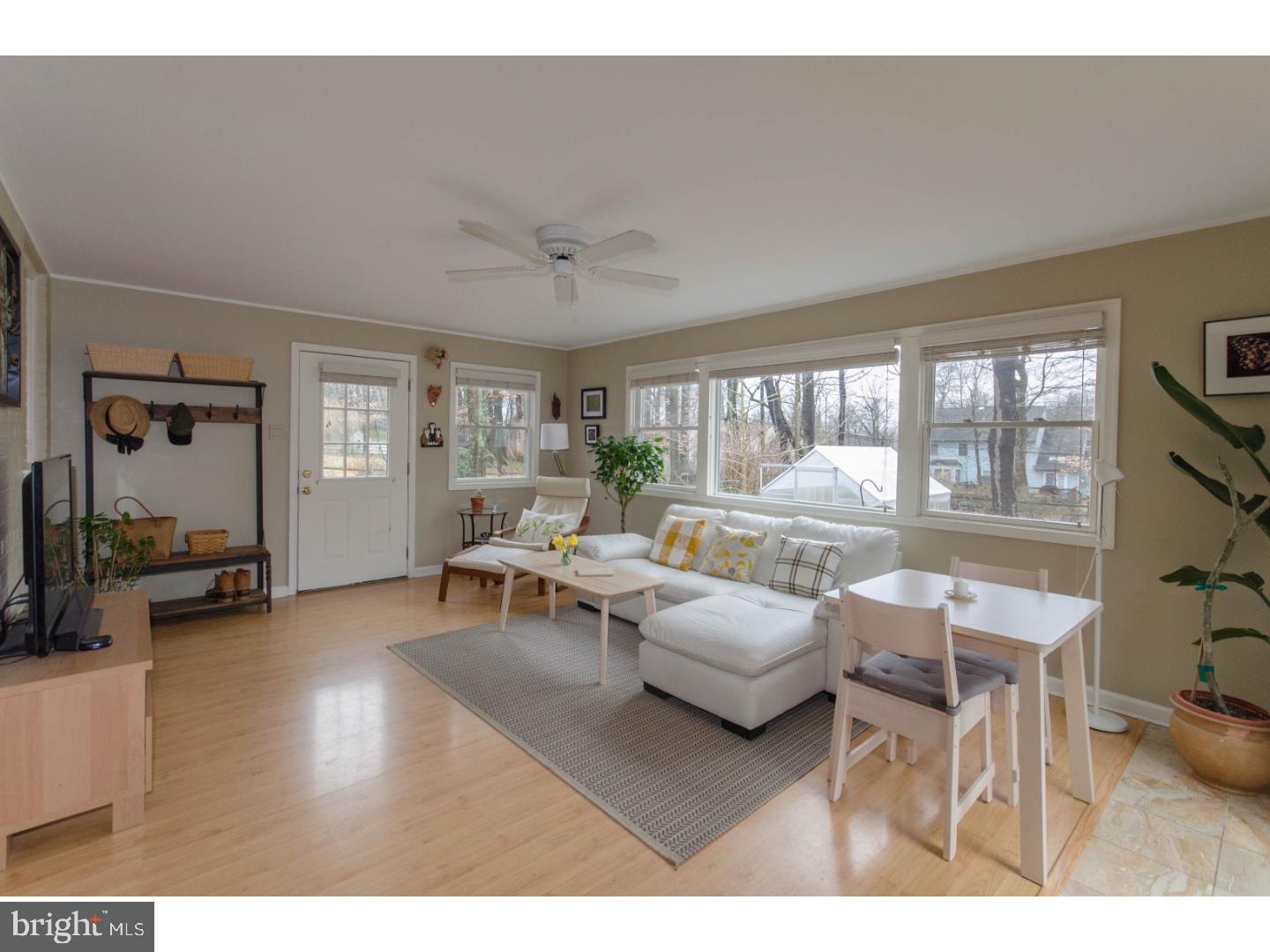 817 Roberts Road Ambler, PA 19002 - Photo 10 of 21 Gallery Image 10