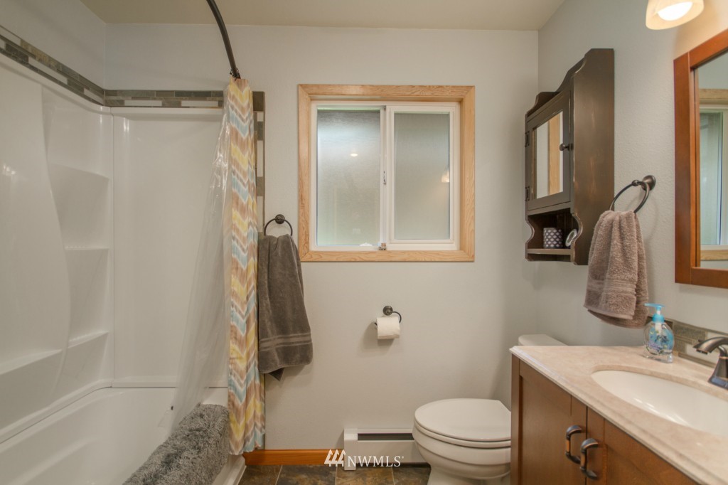7215 F F & S Grade Road Sedro-Woolley, WA 98284 - Photo 14 of 25 Gallery Image 14
