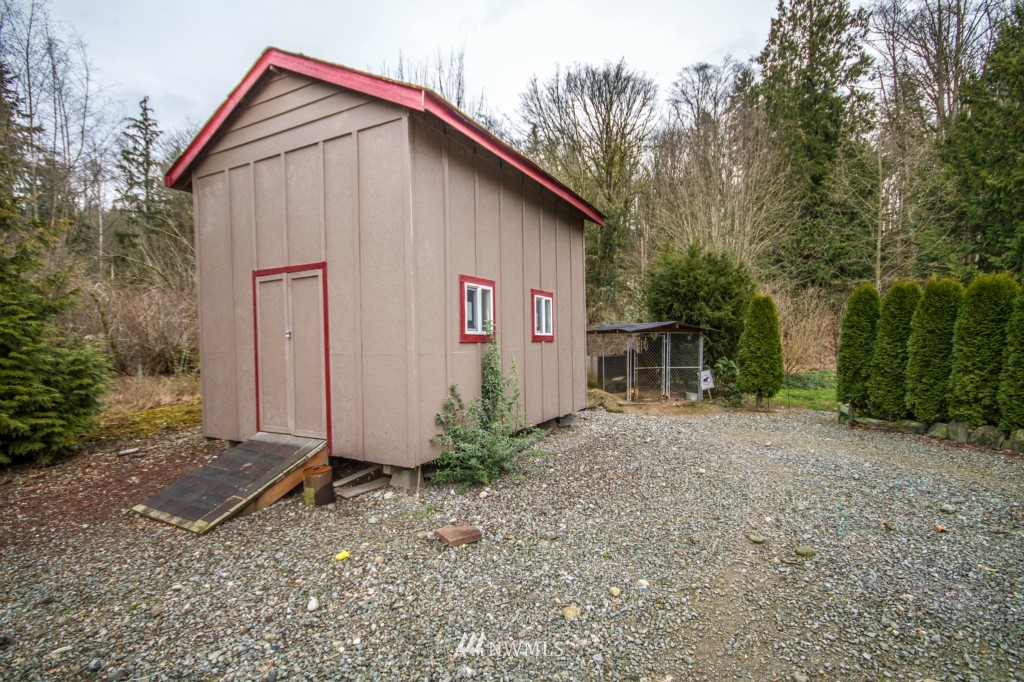 7215 F F & S Grade Road Sedro-Woolley, WA 98284 - Photo 22 of 25 Gallery Image 22