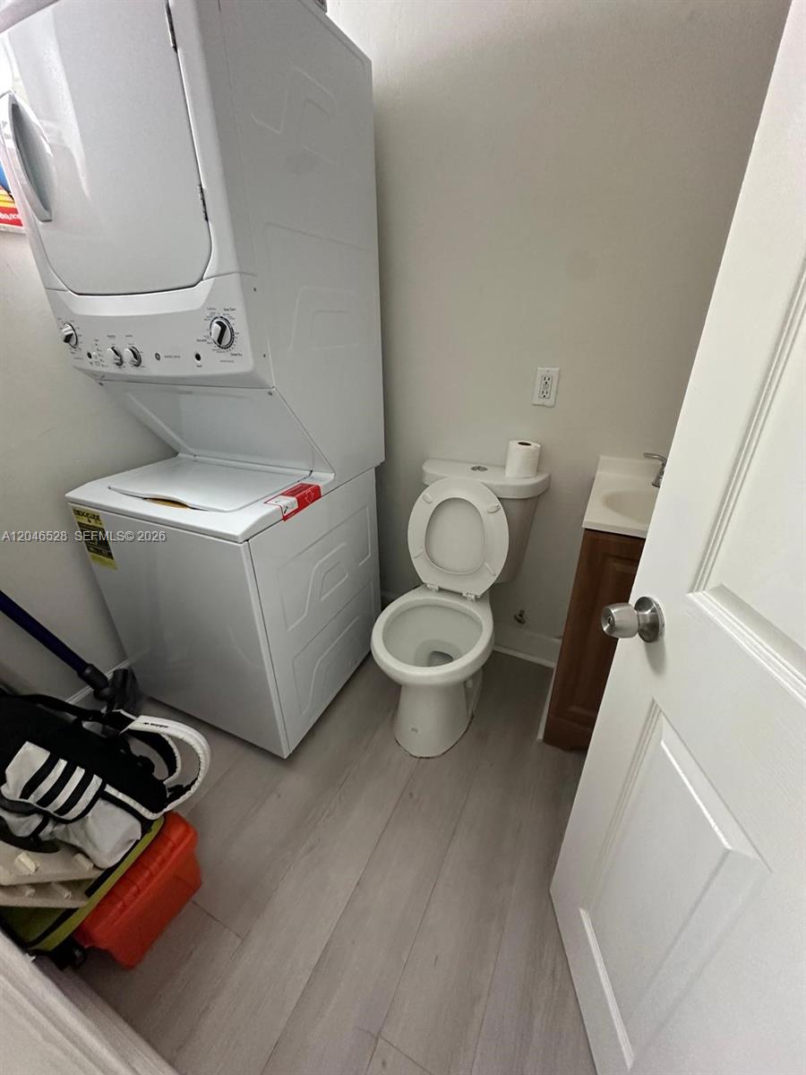 6805 Southwest 88th Street, Unit 18 Pinecrest, FL 33156 - Photo 5 of 18