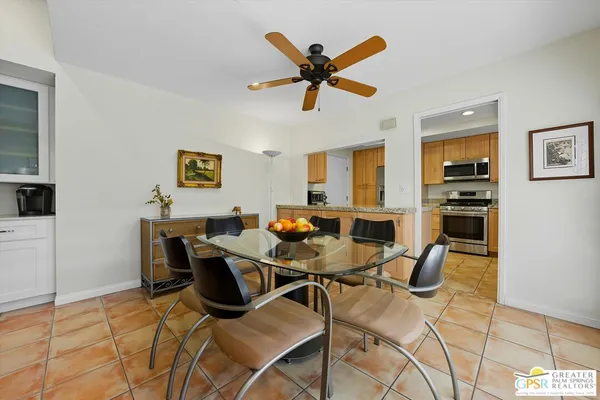 $524,000 | 4881 South Winners Circle, Unit E, Palm Springs, CA 92264