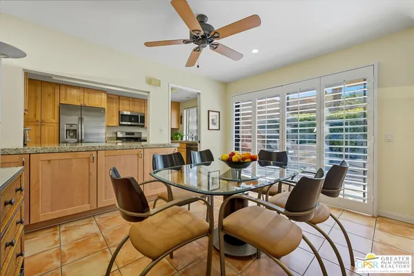 $524,000 | 4881 South Winners Circle, Unit E, Palm Springs, CA 92264
