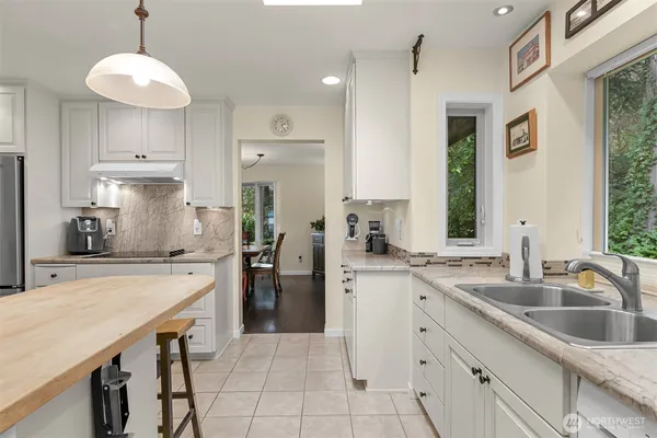 $899,900 | 1348 Chuckanut Mountain Drive, Bellingham, WA 98229