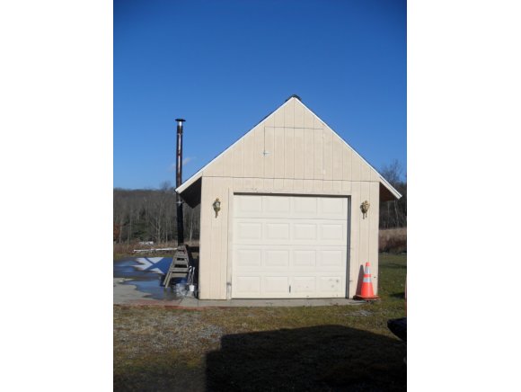 245 Flint Road Binghamton, NY 13905 - Photo 2 of 9 Gallery Image 2