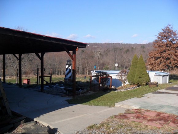 245 Flint Road Binghamton, NY 13905 - Photo 3 of 9 Gallery Image 3