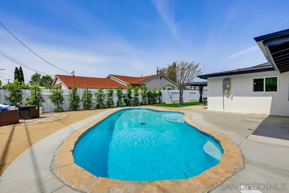 12804 Carriage Road Poway, CA 92064 - Photo 40 of 46