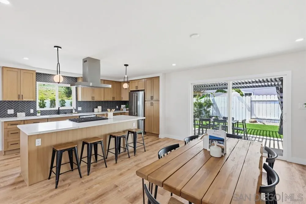 12804 Carriage Road Poway, CA 92064 - Photo 7 of 46