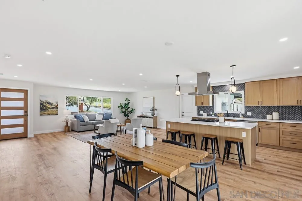 12804 Carriage Road Poway, CA 92064 - Photo 8 of 46