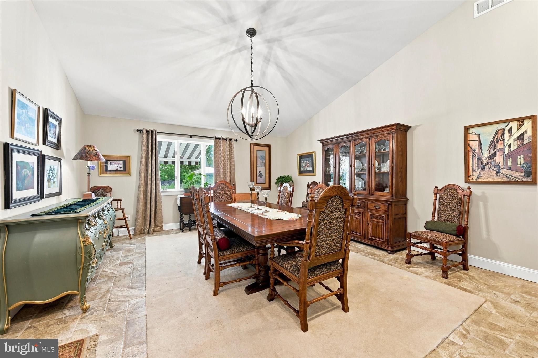 1710 Cold Spring Road Newtown Square, PA 19073 - Photo 6 of 34 Dining Room