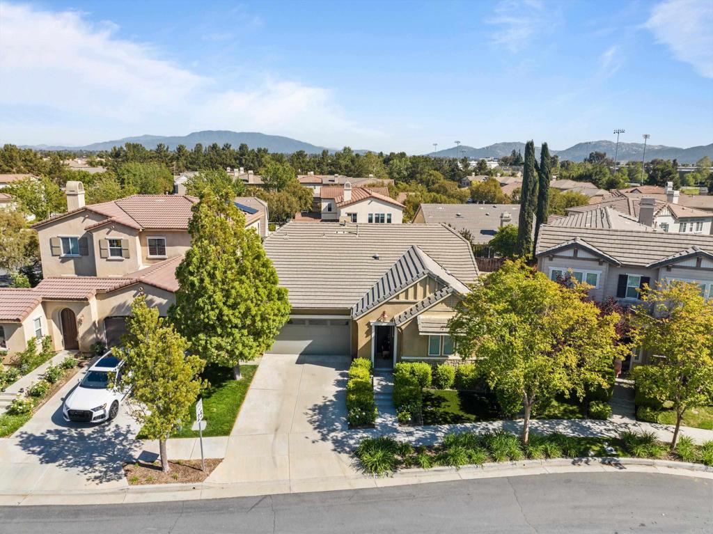 40296 Pasadena Drive Temecula, CA 92591 - Photo 2 of 36 a view of a city