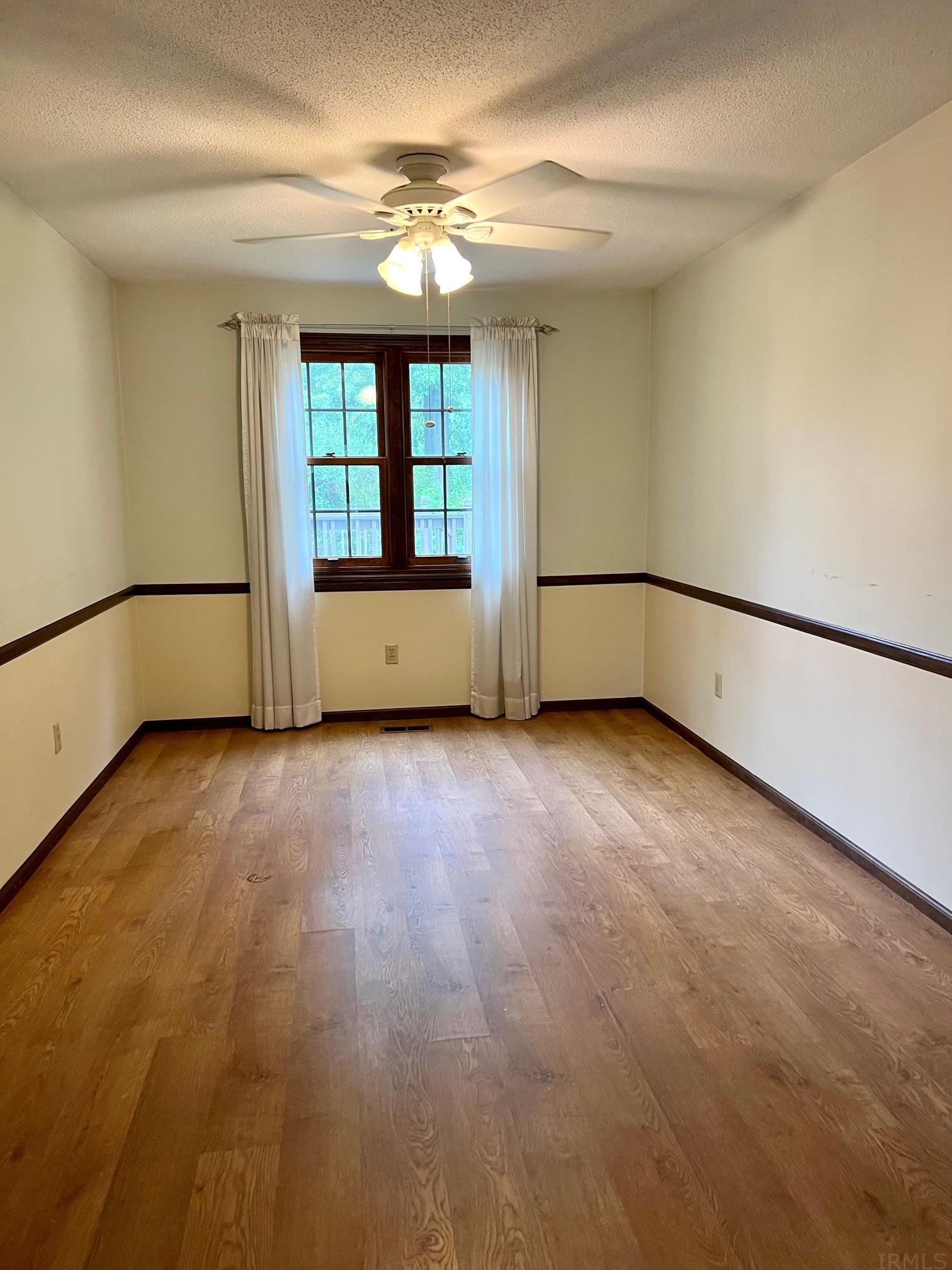 1627 Lofton Way Fort Wayne, IN 46815 - Photo 9 of 29