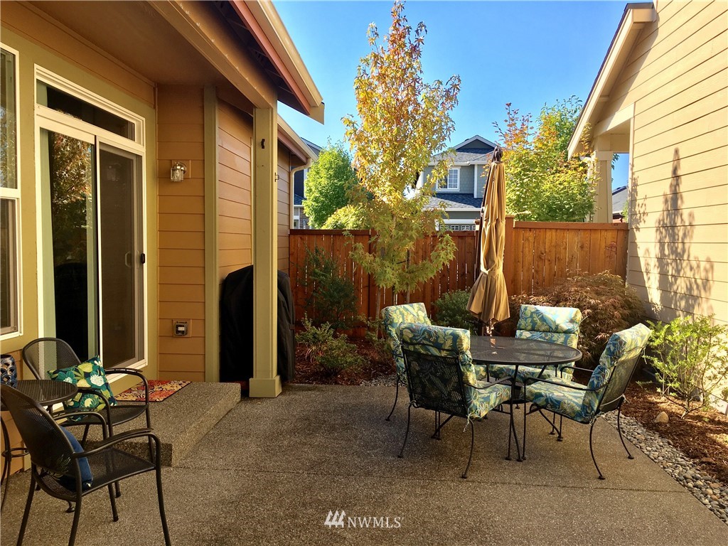 4804 Rochelle Street Southeast Lacey, WA 98503 - Photo 4 of 24 Gallery Image 4