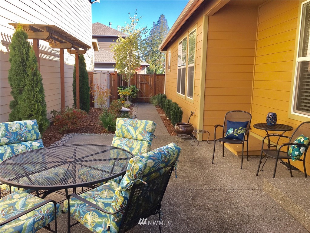 4804 Rochelle Street Southeast Lacey, WA 98503 - Photo 6 of 24 Gallery Image 6