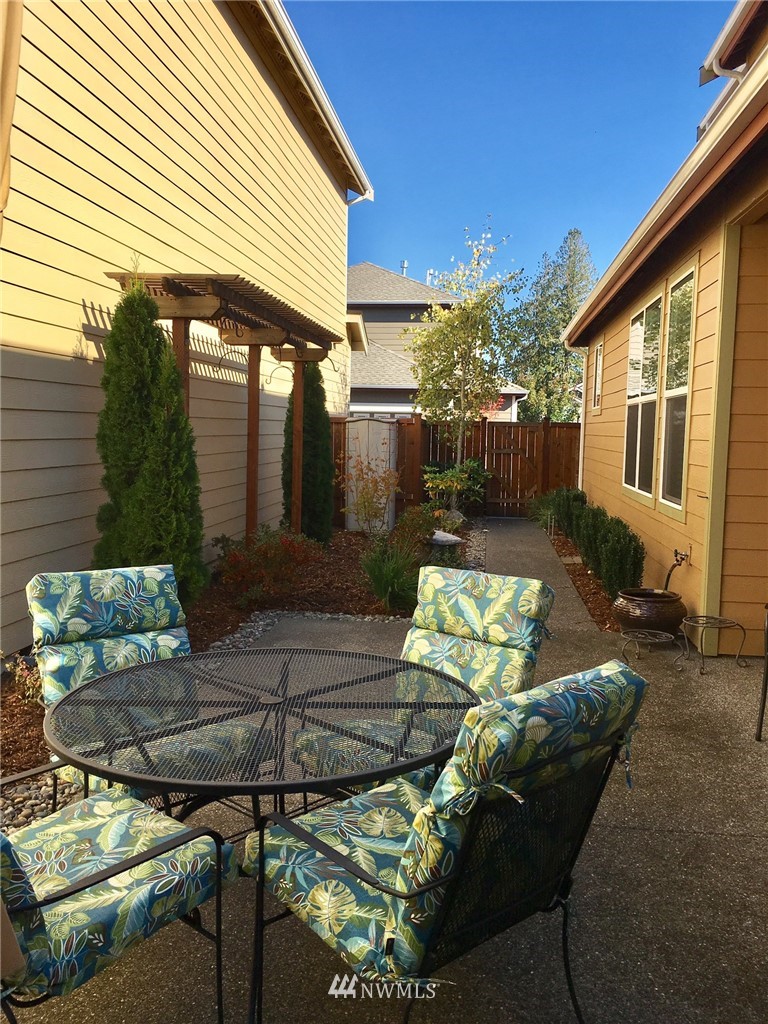 4804 Rochelle Street Southeast Lacey, WA 98503 - Photo 7 of 24 Gallery Image 7