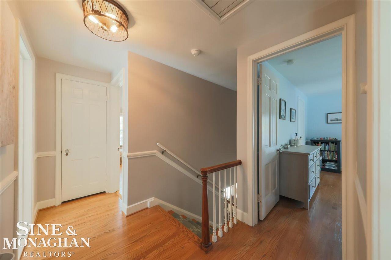 304 Merriweather Road Grosse Pointe, MI 48236 - Photo 32 of 40 50076428-31.JPG