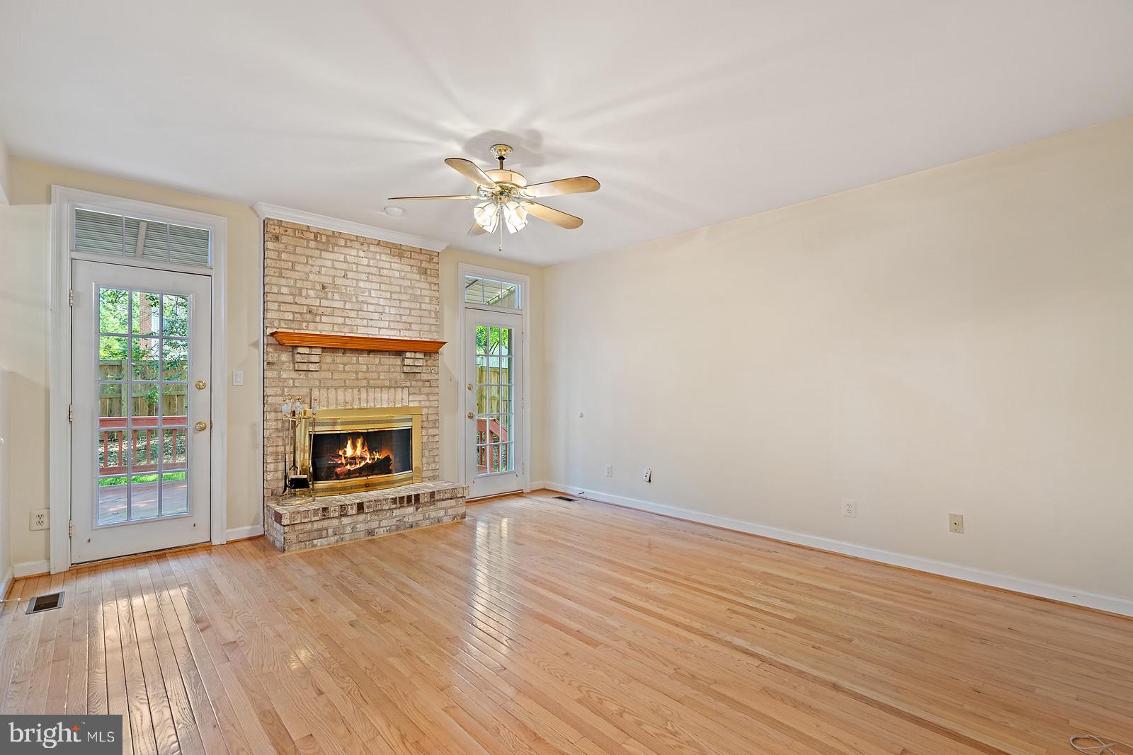 8518 Silverdale Road Lorton, VA 22079 - Photo 3 of 45 Family Room