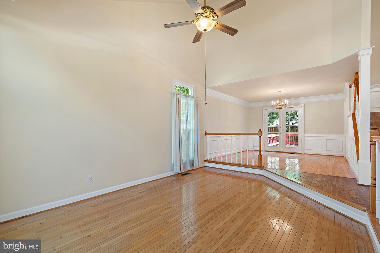 8518 Silverdale Road Lorton, VA 22079 - Photo 35 of 45 Living Room