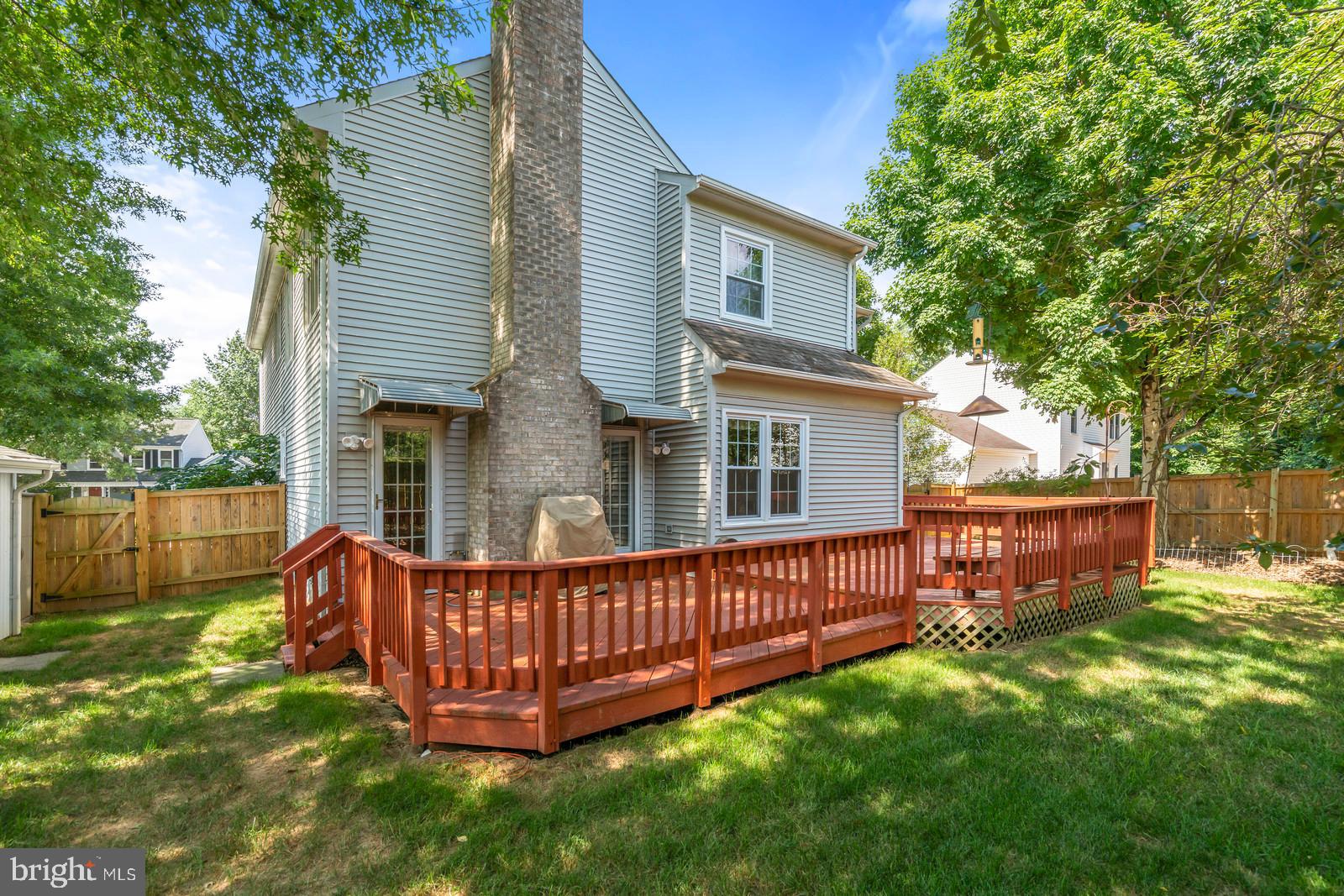 8518 Silverdale Road Lorton, VA 22079 - Photo 43 of 45 Exterior Rear