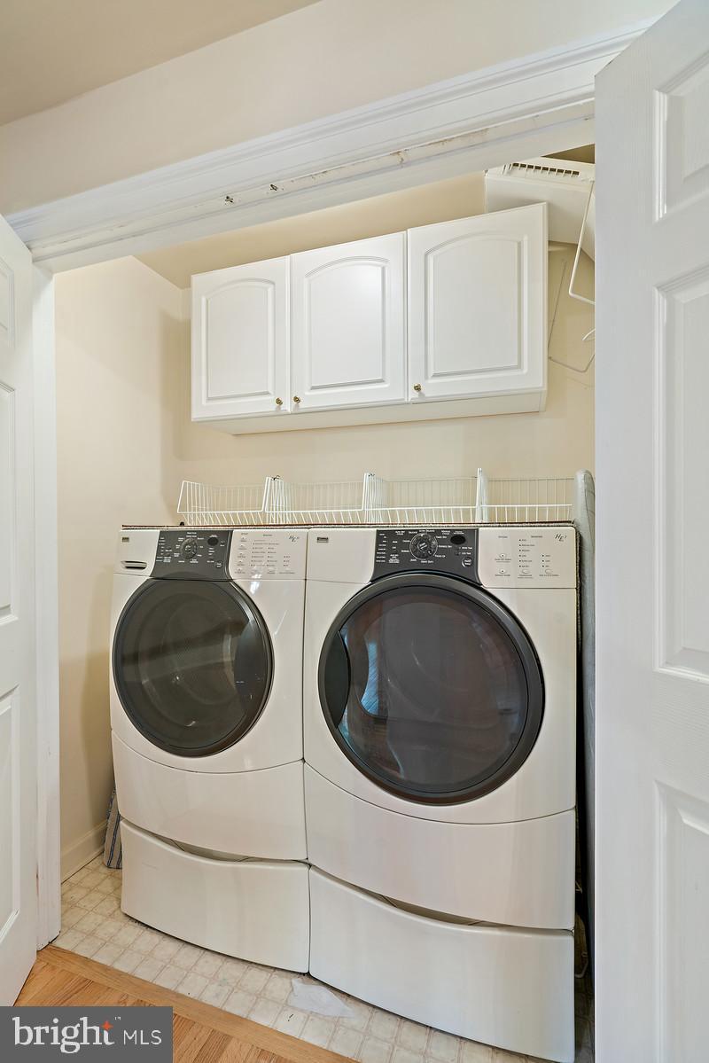 8518 Silverdale Road Lorton, VA 22079 - Photo 9 of 45 Laundry