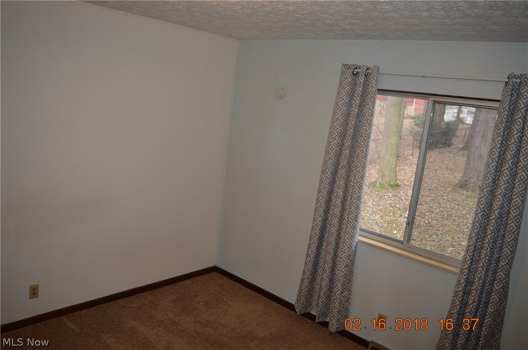 833 Ewart Road Akron, OH 44312 - Photo 12 of 25