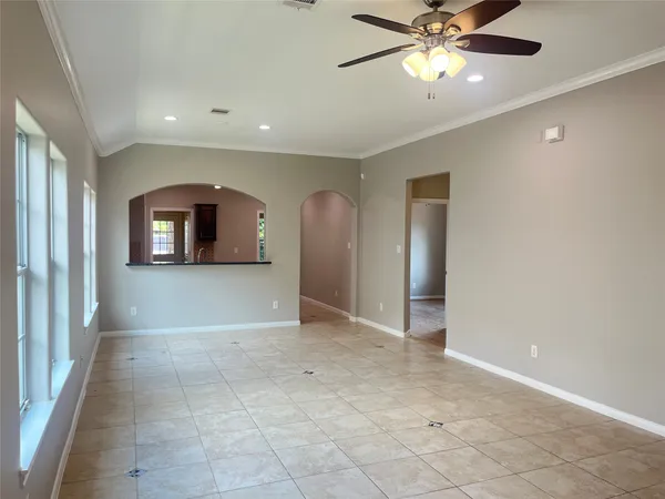 $2,200 | 6430 Skyview Drive, Houston, TX 77041