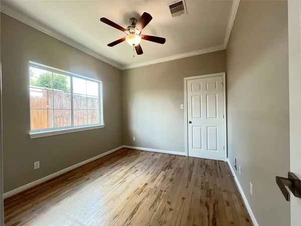$2,200 | 6430 Skyview Drive, Houston, TX 77041