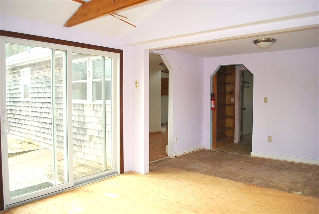 893 Sandwich Road Falmouth, MA 02536 - Photo 11 of 28 Gallery Image 11