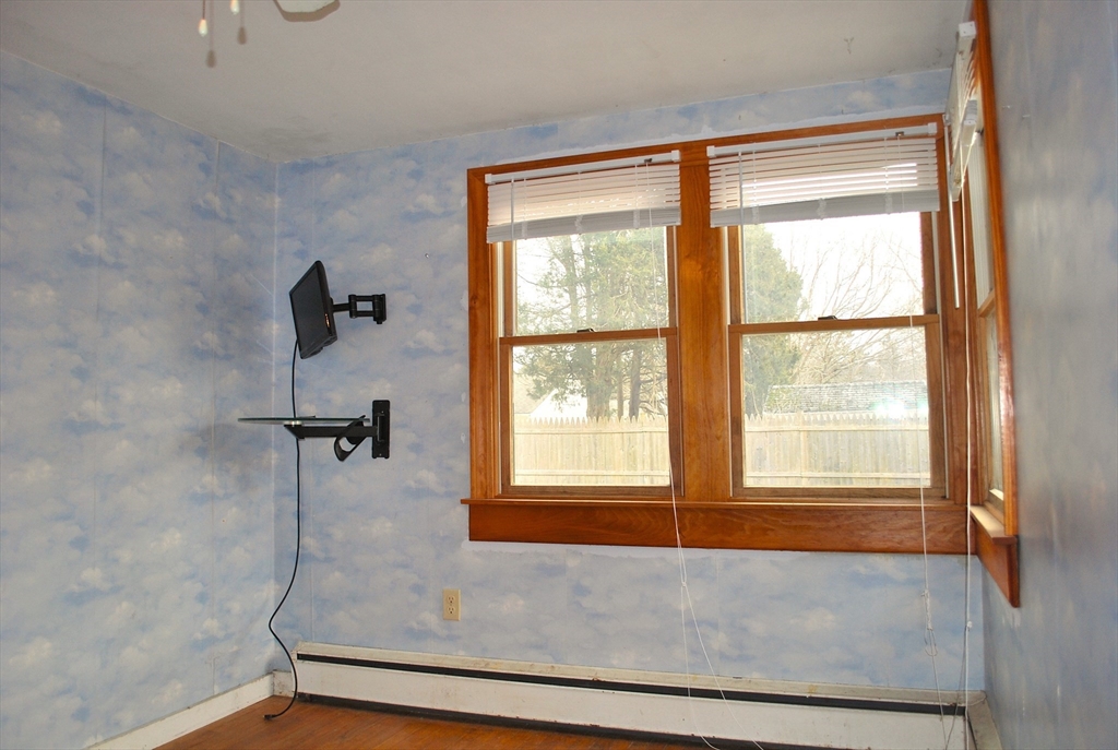 893 Sandwich Road Falmouth, MA 02536 - Photo 19 of 28 Gallery Image 19