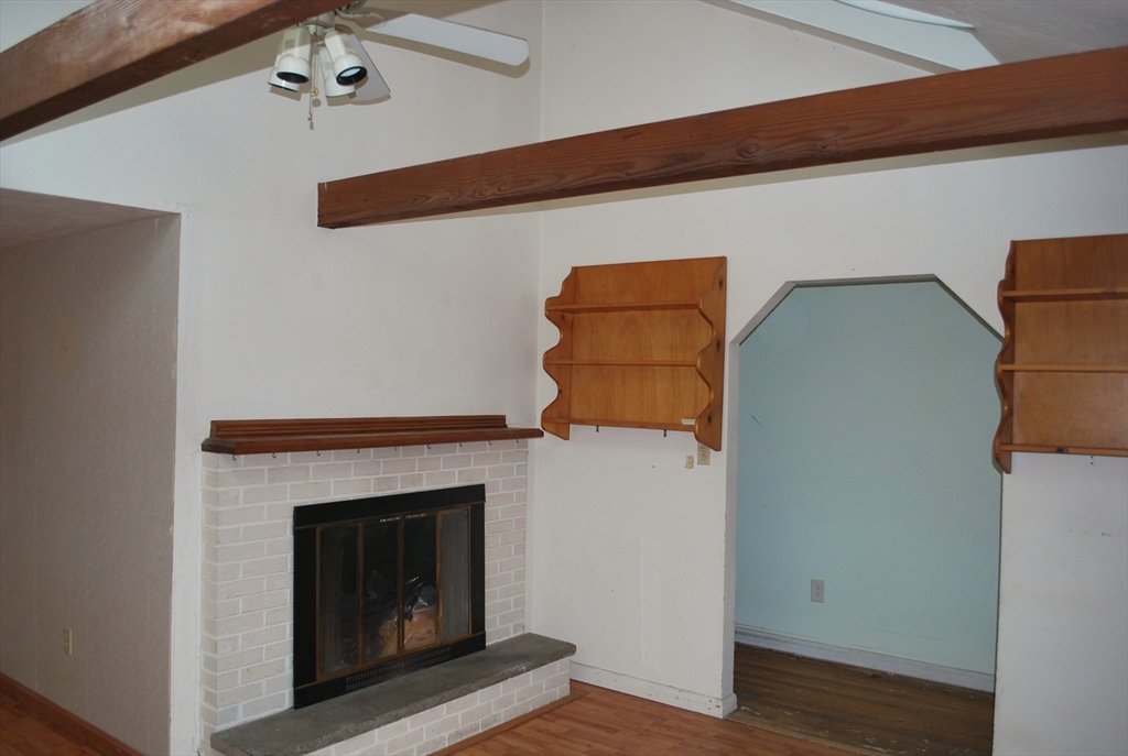 893 Sandwich Road Falmouth, MA 02536 - Photo 5 of 28 Gallery Image 5
