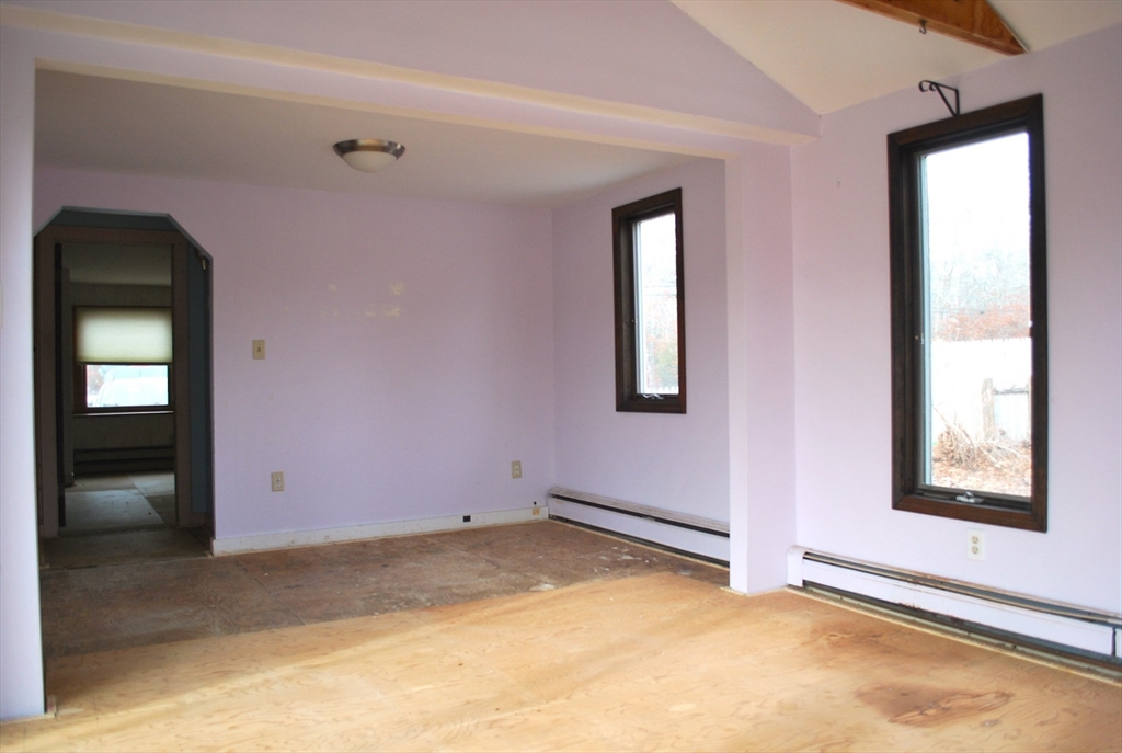 893 Sandwich Road Falmouth, MA 02536 - Photo 8 of 28 Gallery Image 8