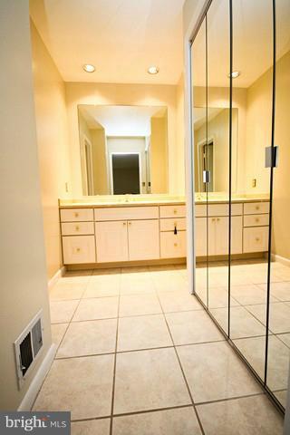 218 Rickswood Road Lutherville-Timonium, MD 21093 - Photo 21 of 27 Bath (Master)