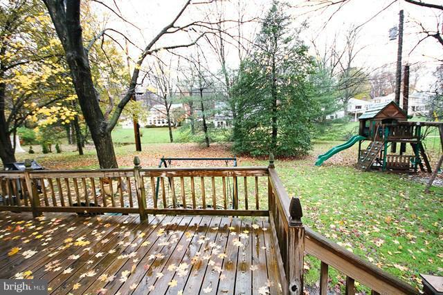 218 Rickswood Road Lutherville-Timonium, MD 21093 - Photo 25 of 27 Exterior (Rear)