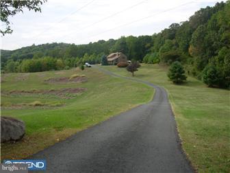 5042 Sweitzer Road Mohnton, PA 19540 - Photo 9 of 12 View
