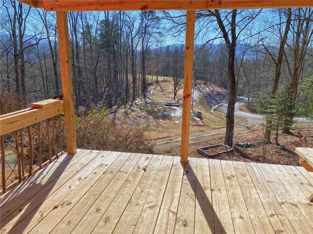 216 Waldroup Road Hot Springs, NC 28743 - Photo 27 of 48 Gallery Image 27