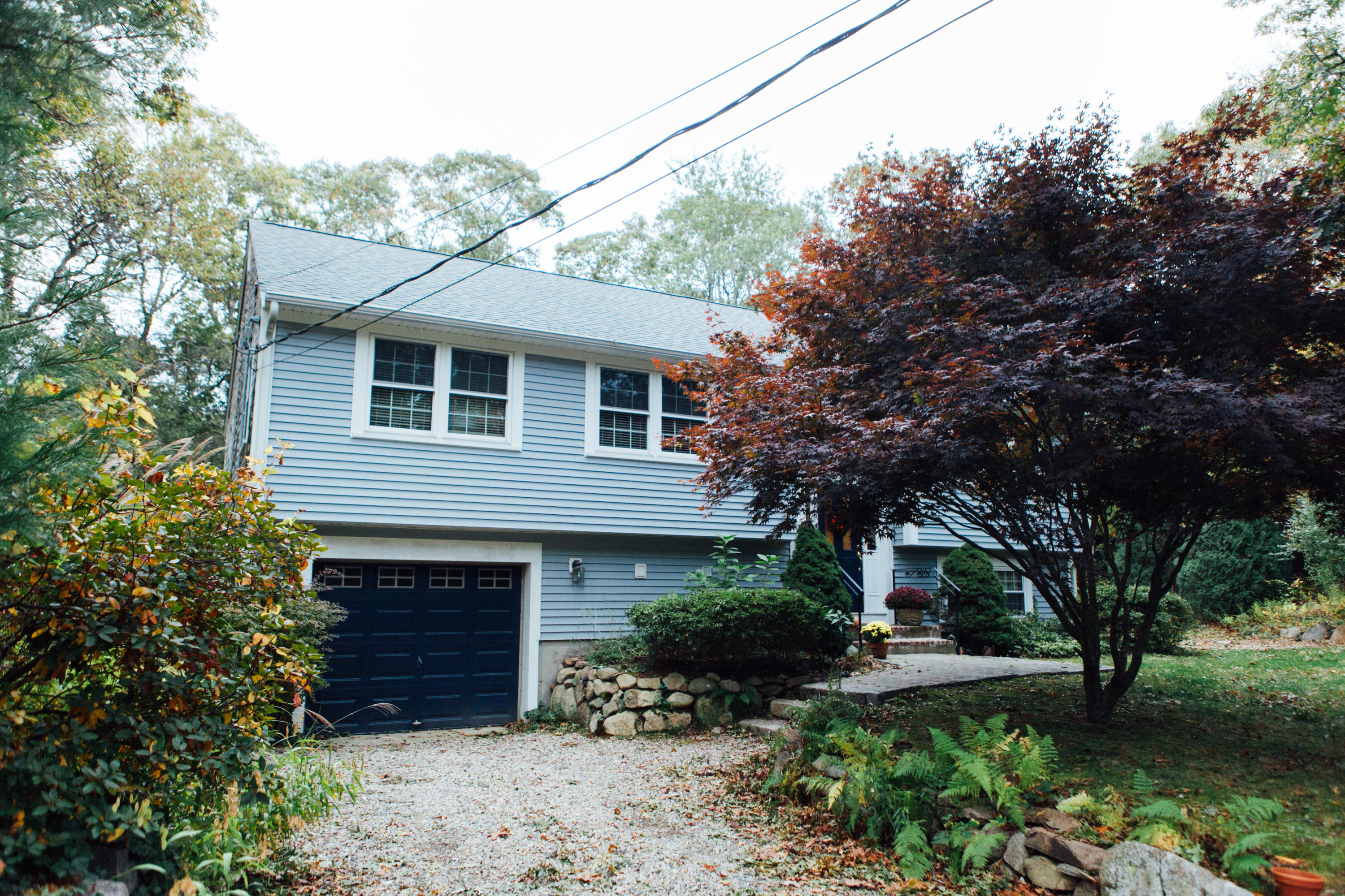 124 Braeside Road Falmouth, MA 02540 - Photo 3 of 28 joycecarrollhouse-131